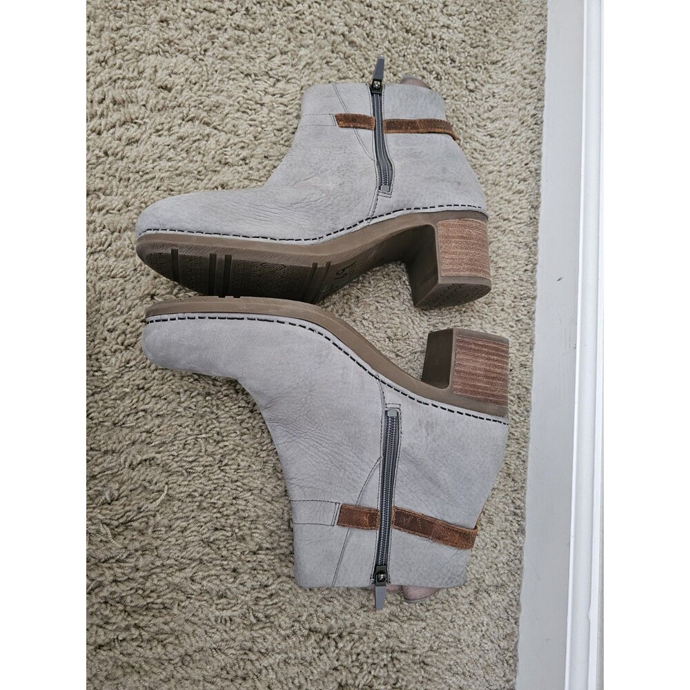 Dansko Hartley Womens EU 40 Grey Leather Buckle Side Zip Heel Ankle Booties - Picture 3 of 7